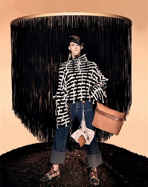 prada loewe|Loewe uk official site.